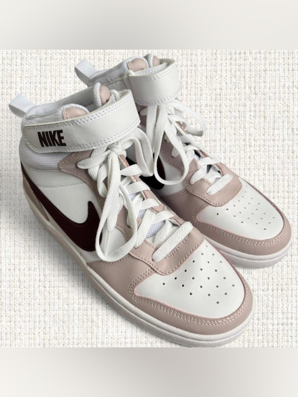Nike Court Borough Mid 2 Sneakers